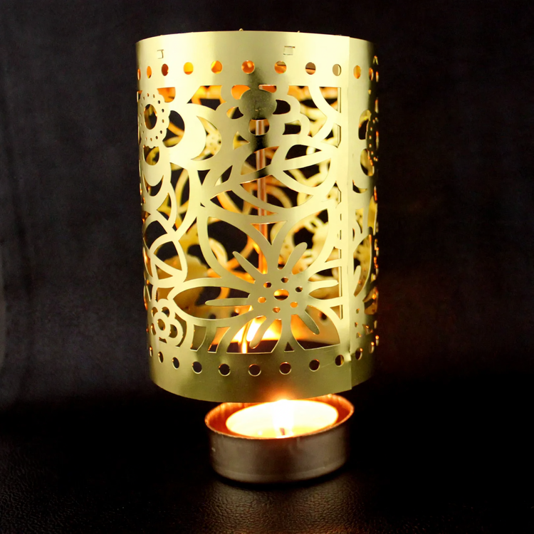 Rotating metal candle holder, round