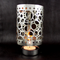 Rotating metal candle holder, round