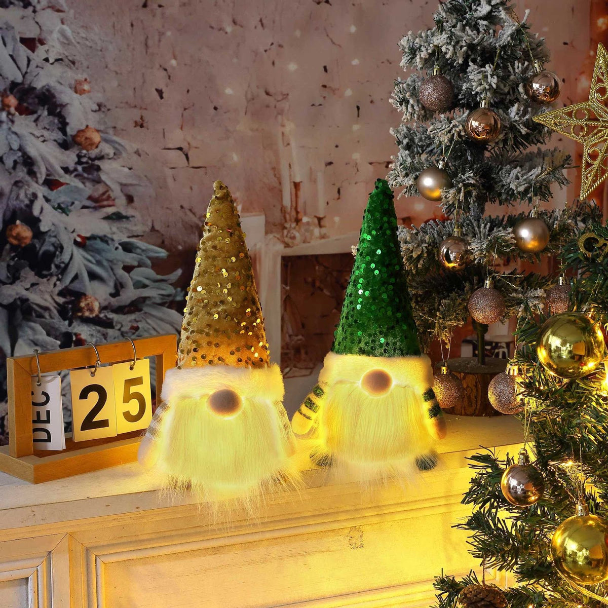 Lighted Christmas elf figure with sequin hat