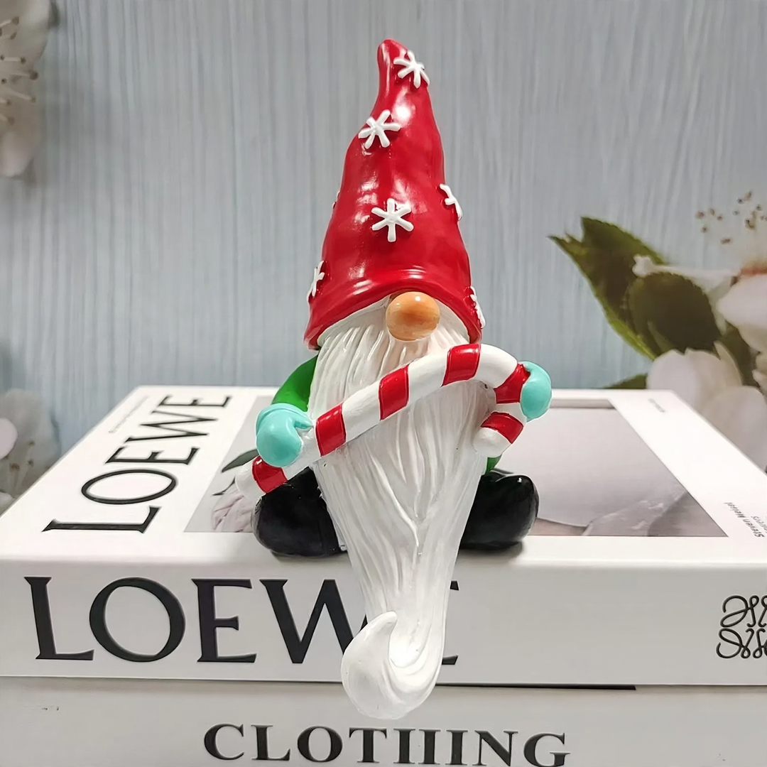 Christmas dwarf with white beard, resin figure