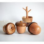 Acorn music box made of beech wood, hand-operated