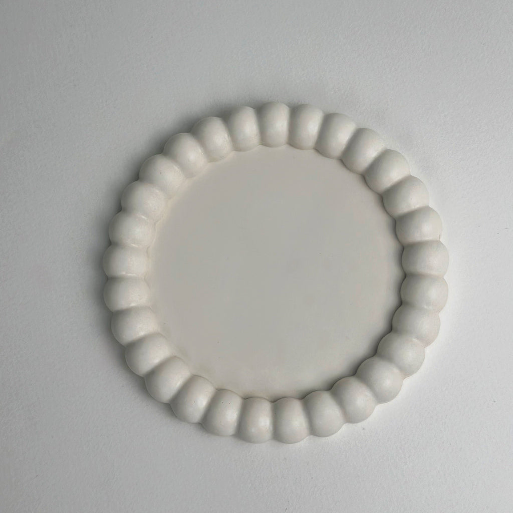 White Beaded-Edge Jesmonite Tray