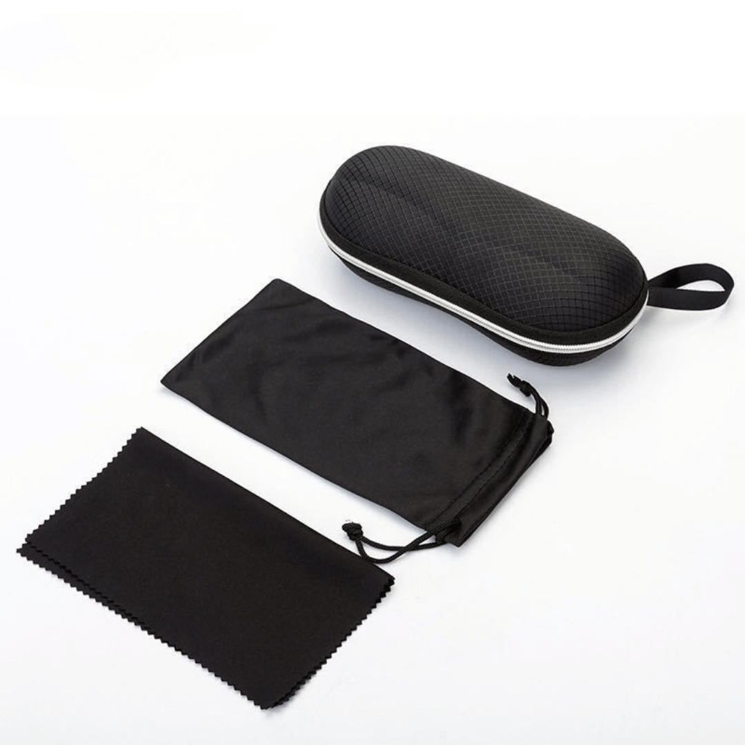 Eyewear Essentials Kit