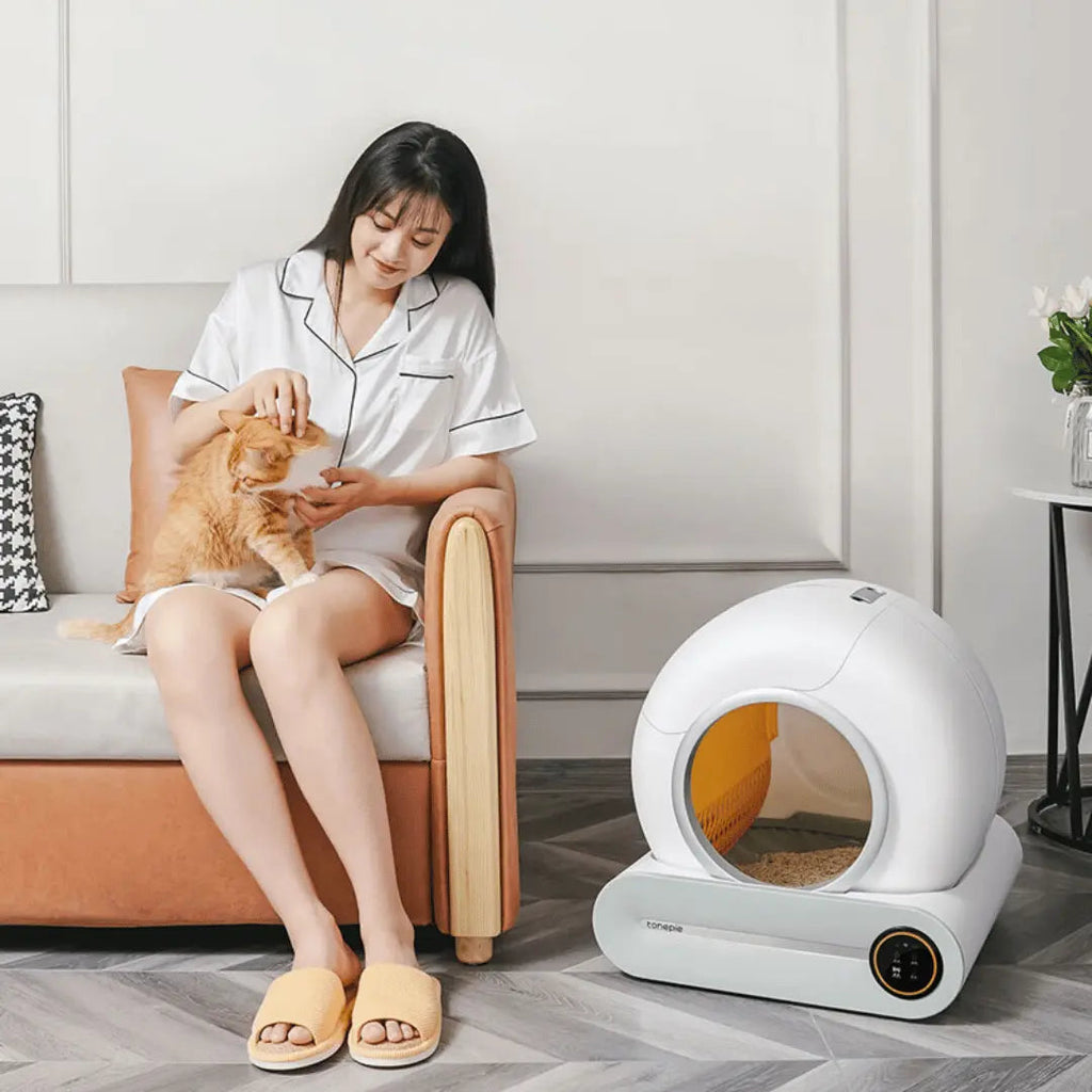 IntelliPurr Litter Station