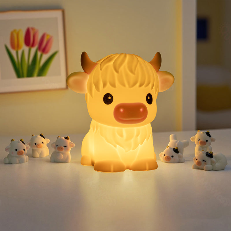 Satsus® Highland Cow Silicone Squishy LED Night Light - Perfect Gift for Kids and Girls