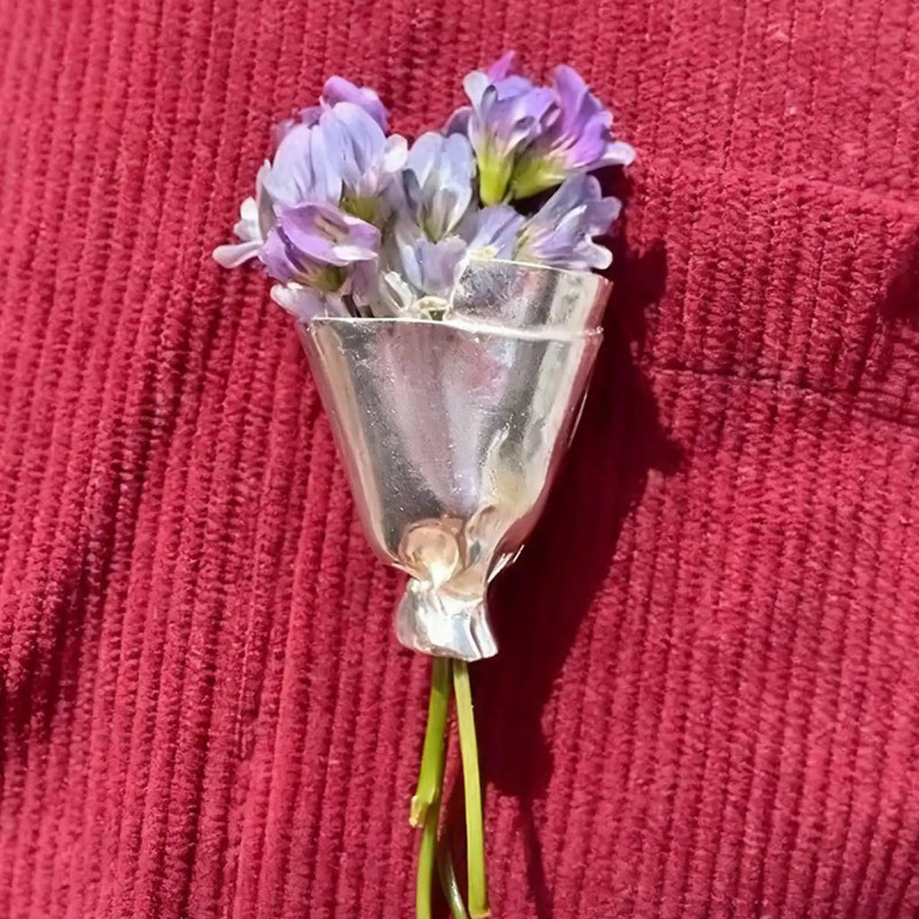 Elegant Flower Holder Brooch Pin