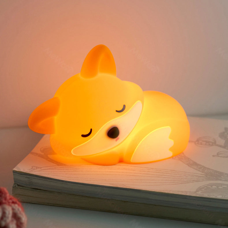 Satsus® Fox Night Light with Curled Tail Silicone Squishy Animal Design Lamp Perfect Gift
