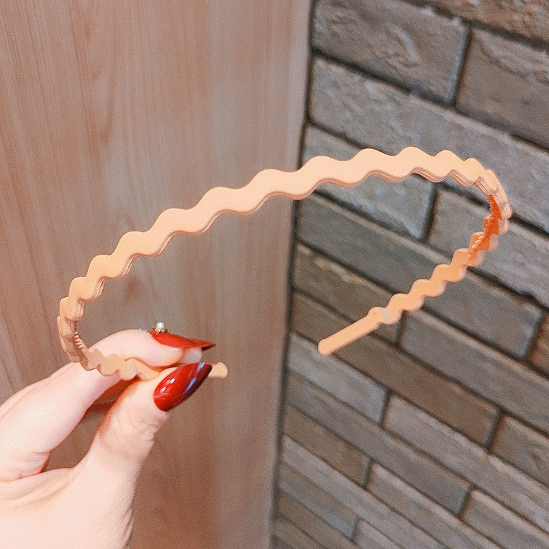 Stylish Matte Face Wash Headband with Teeth for Anti-Slip