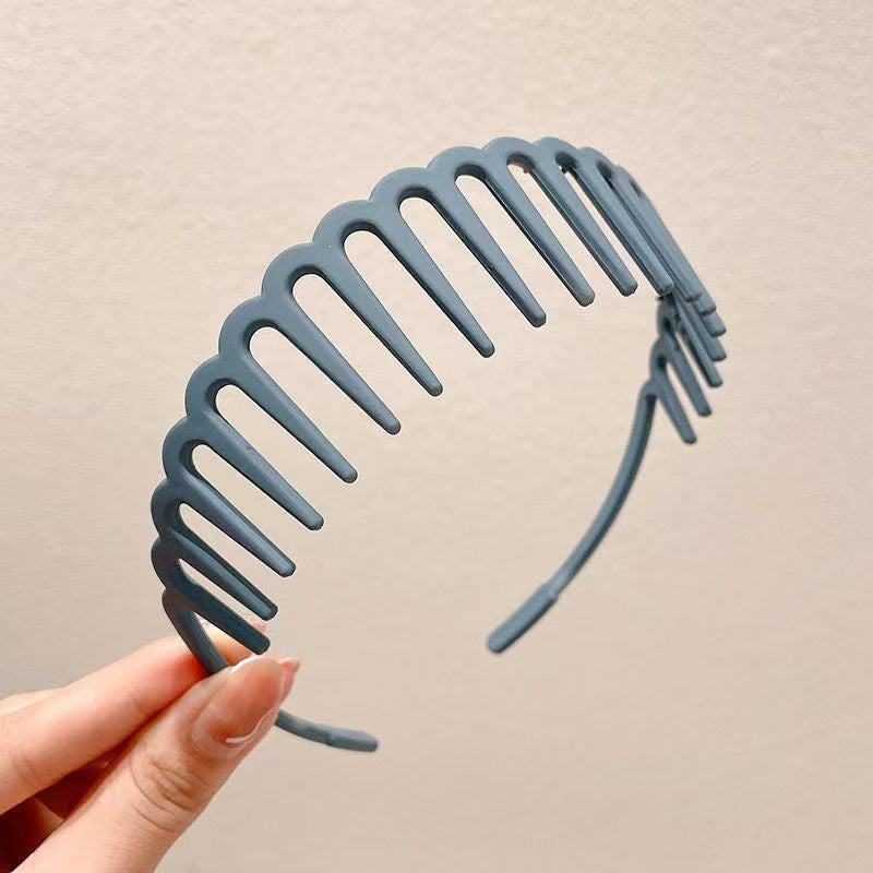 Stylish Matte Face Wash Headband with Teeth for Anti-Slip